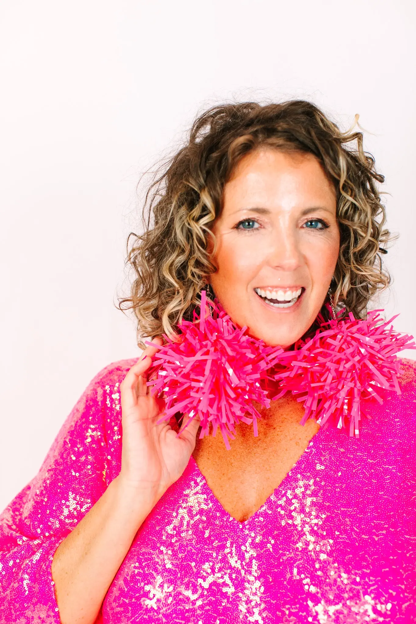 Bubble Gum Pink Pom Poms - Image 4