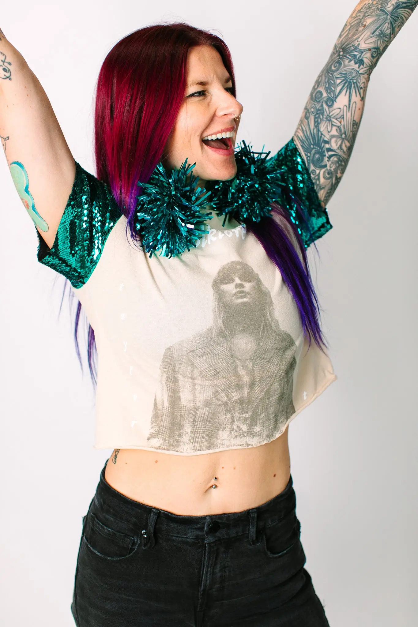 Folklore Party Tee - Image 9