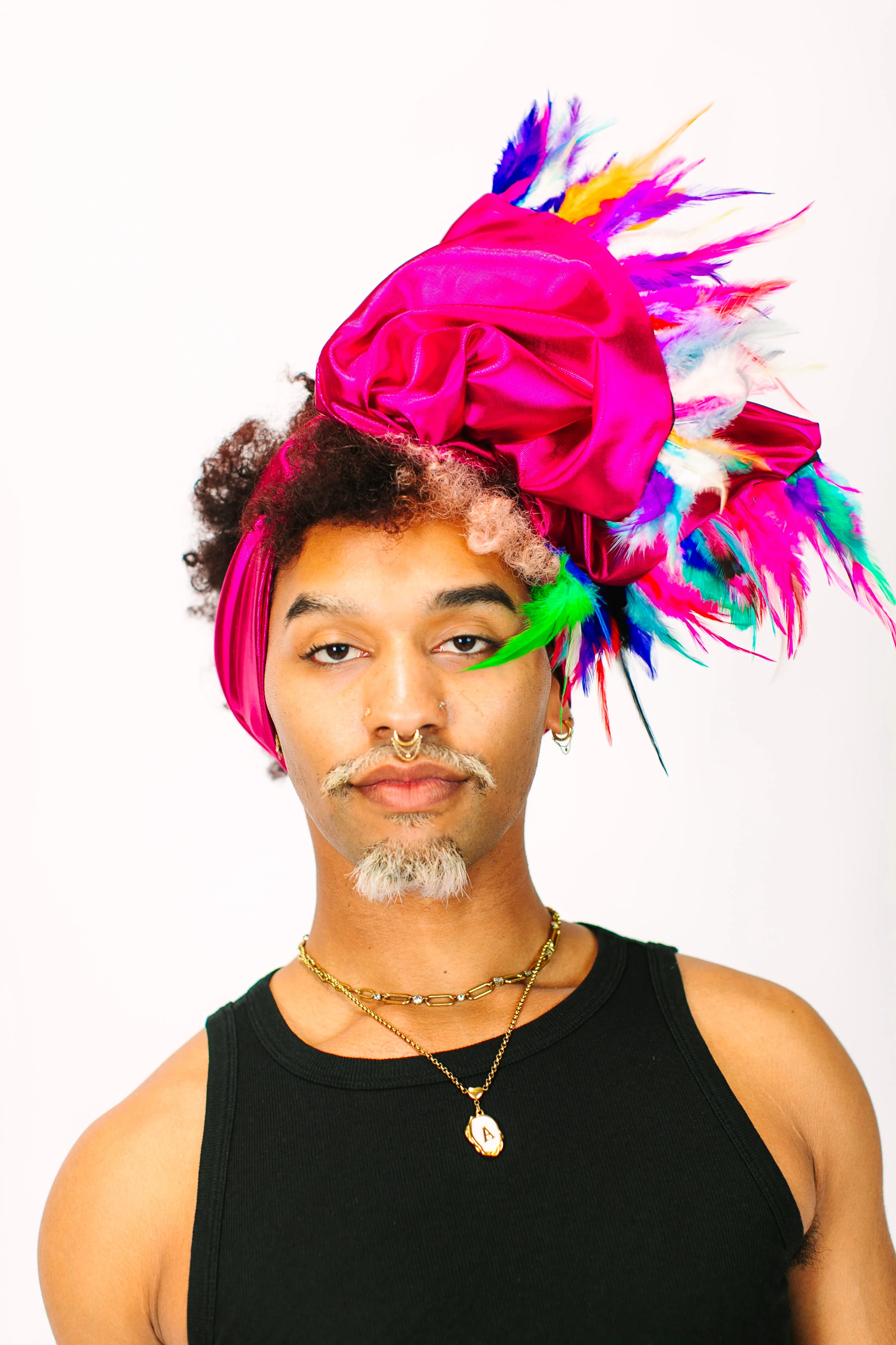 Fuchsia Lame With Rainbow Short Feathers - Image 6