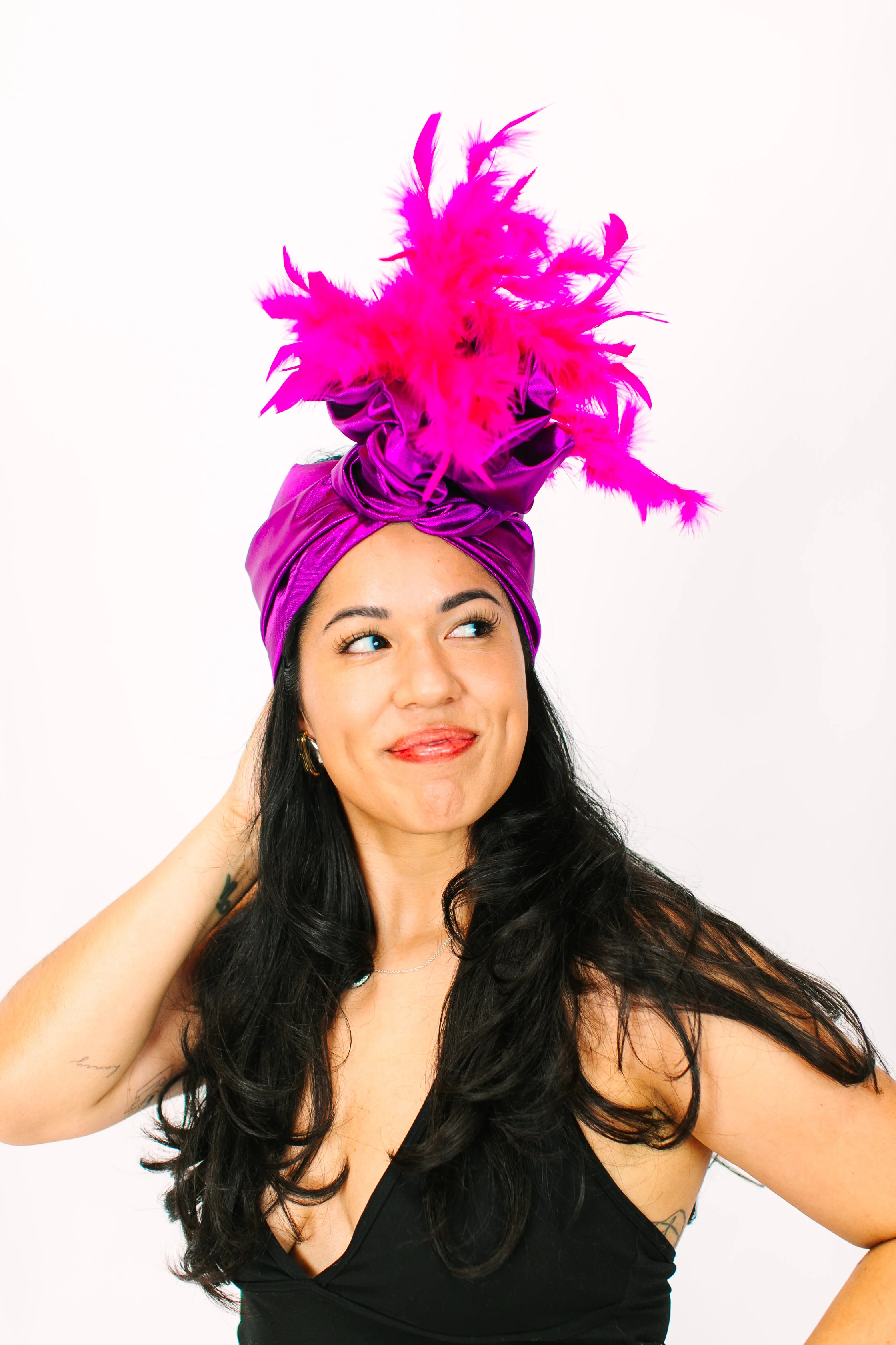 Purple Lame With Pink Short Feathers - Image 2