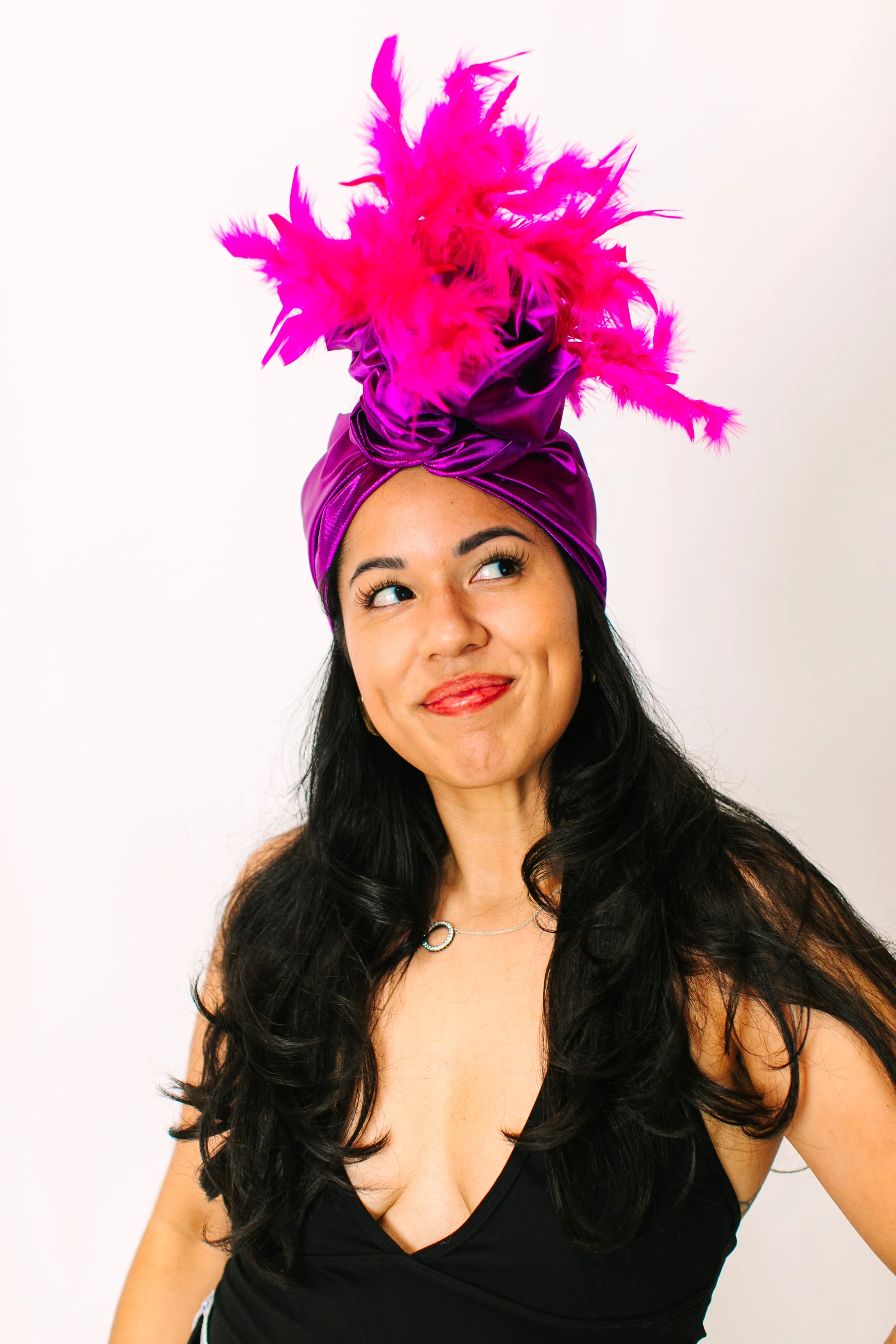 Purple Lame With Pink Short Feathers - Image 3