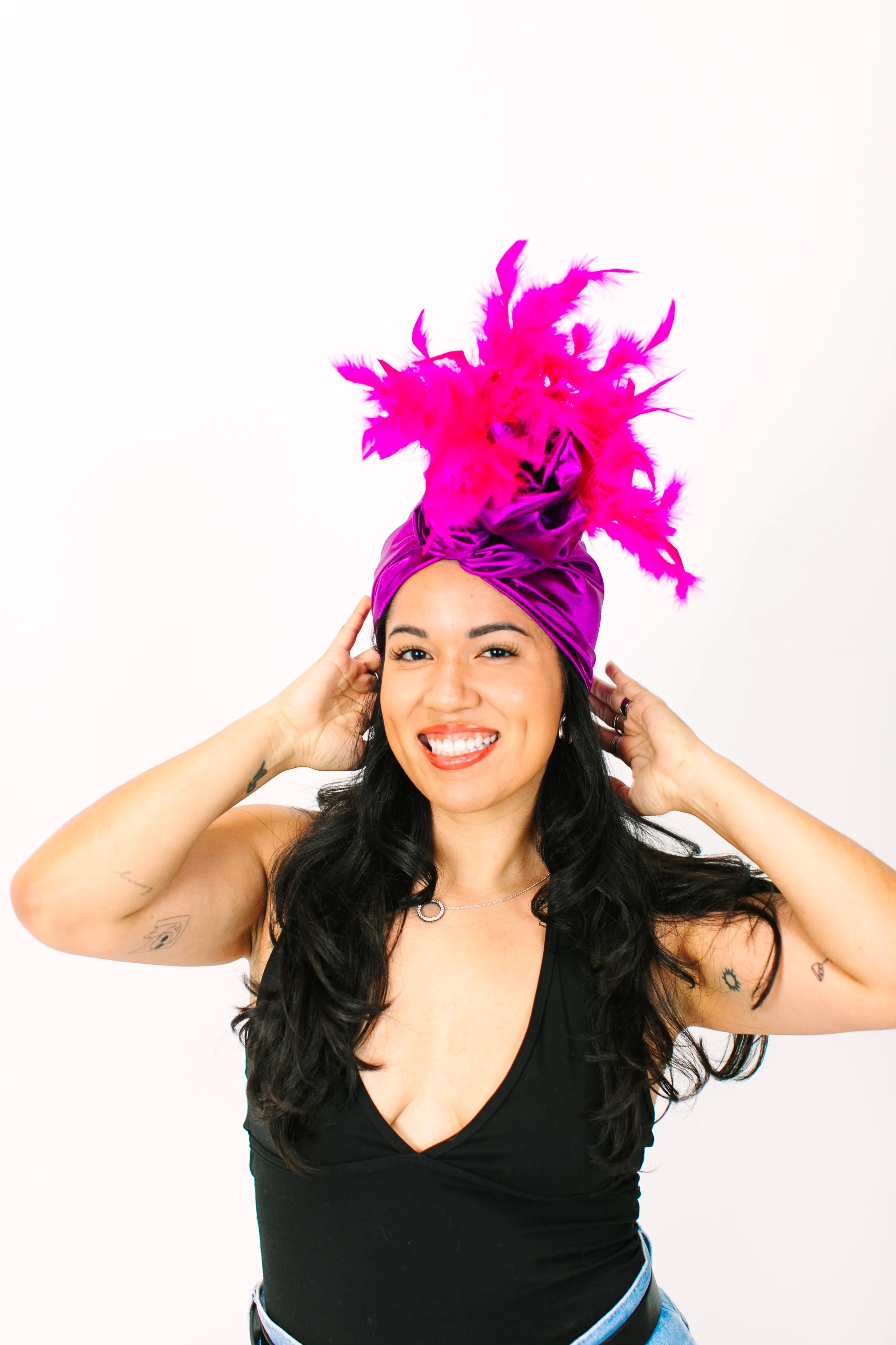 Purple Lame With Pink Short Feathers - Image 6