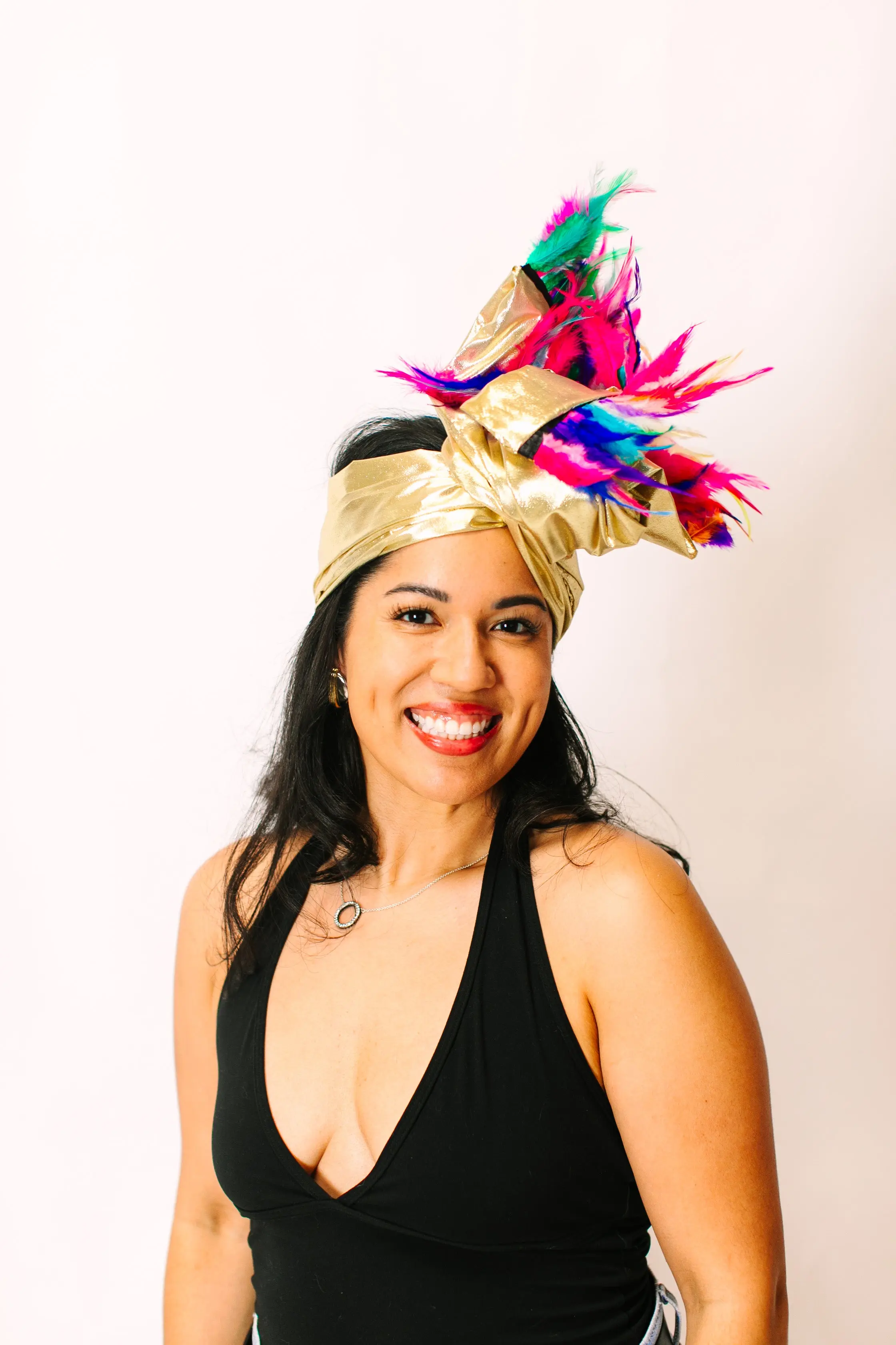 Gold Lame With Rainbow Short Feathers - Image 3