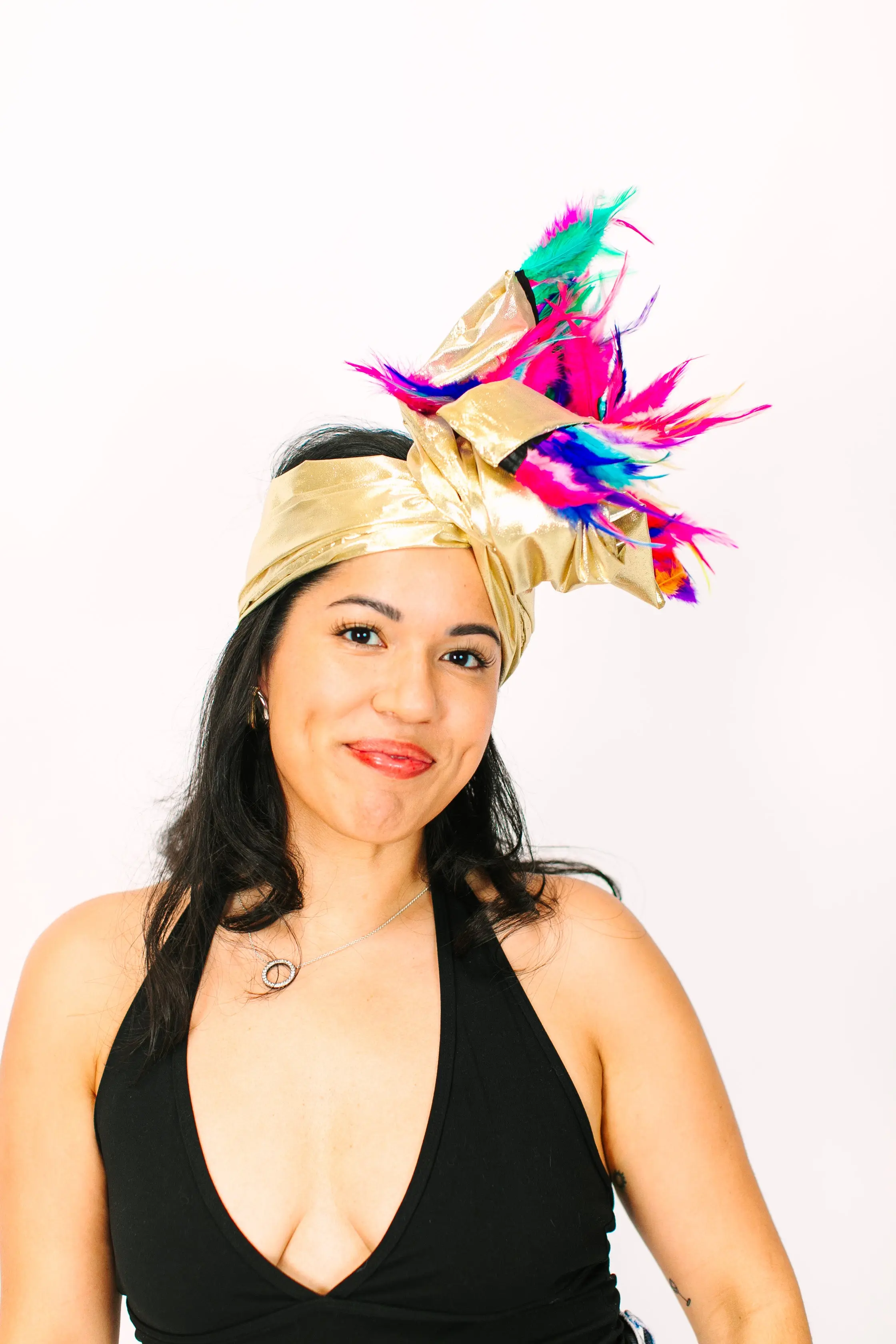 Gold Lame With Rainbow Short Feathers - Image 6