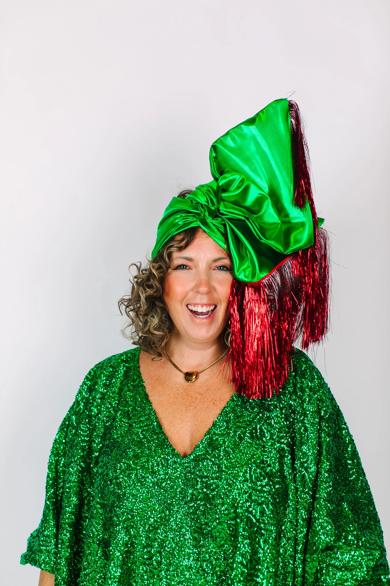 Green Lame With Red Tinsel Party Wrap