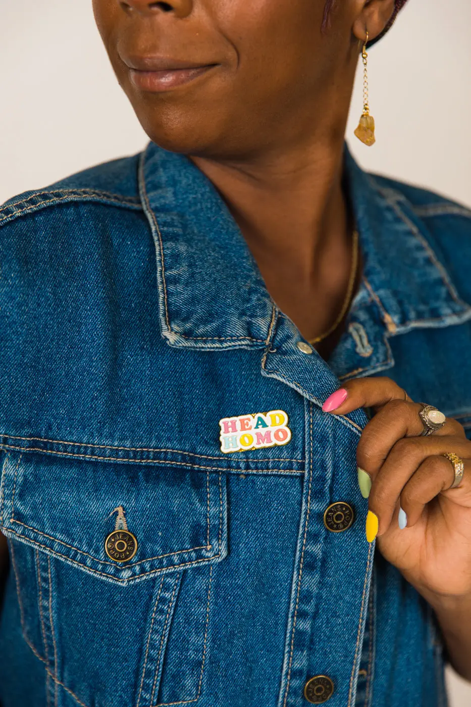 Head Homo Pin