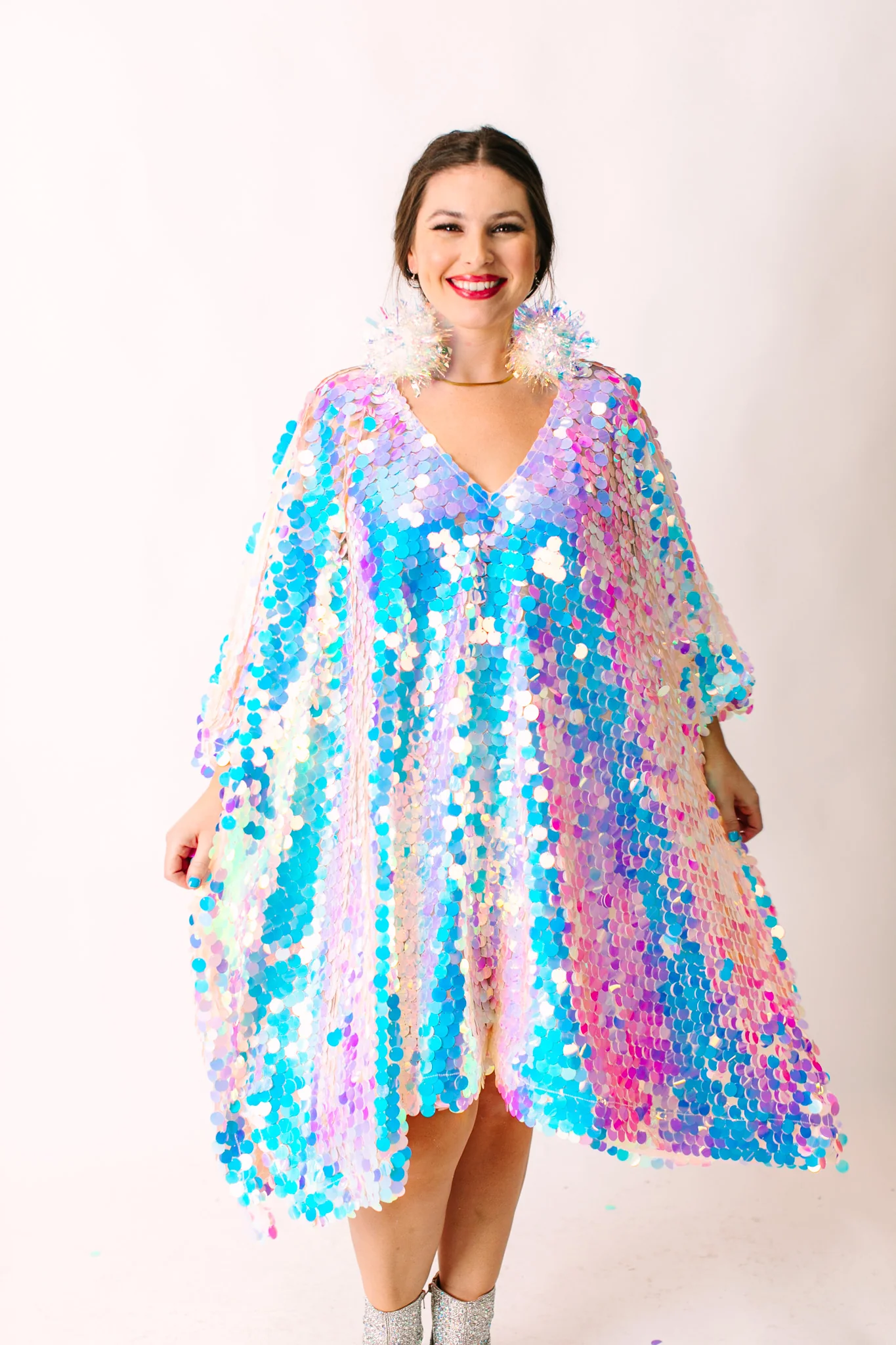 Iridescent Paillette Short Caftan - Image 4