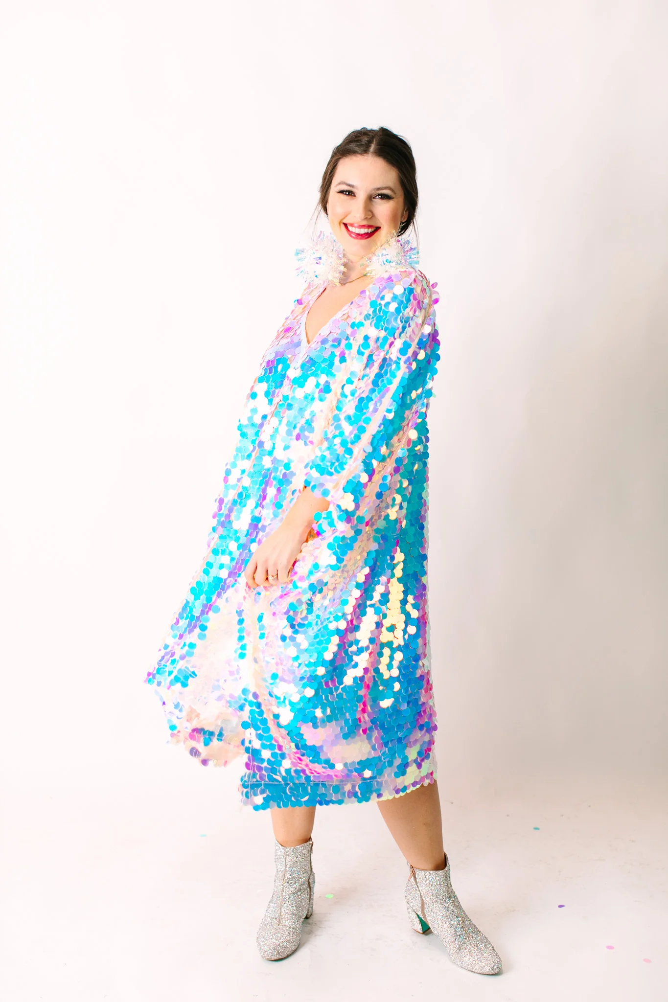 Iridescent Paillette Short Caftan - Image 8