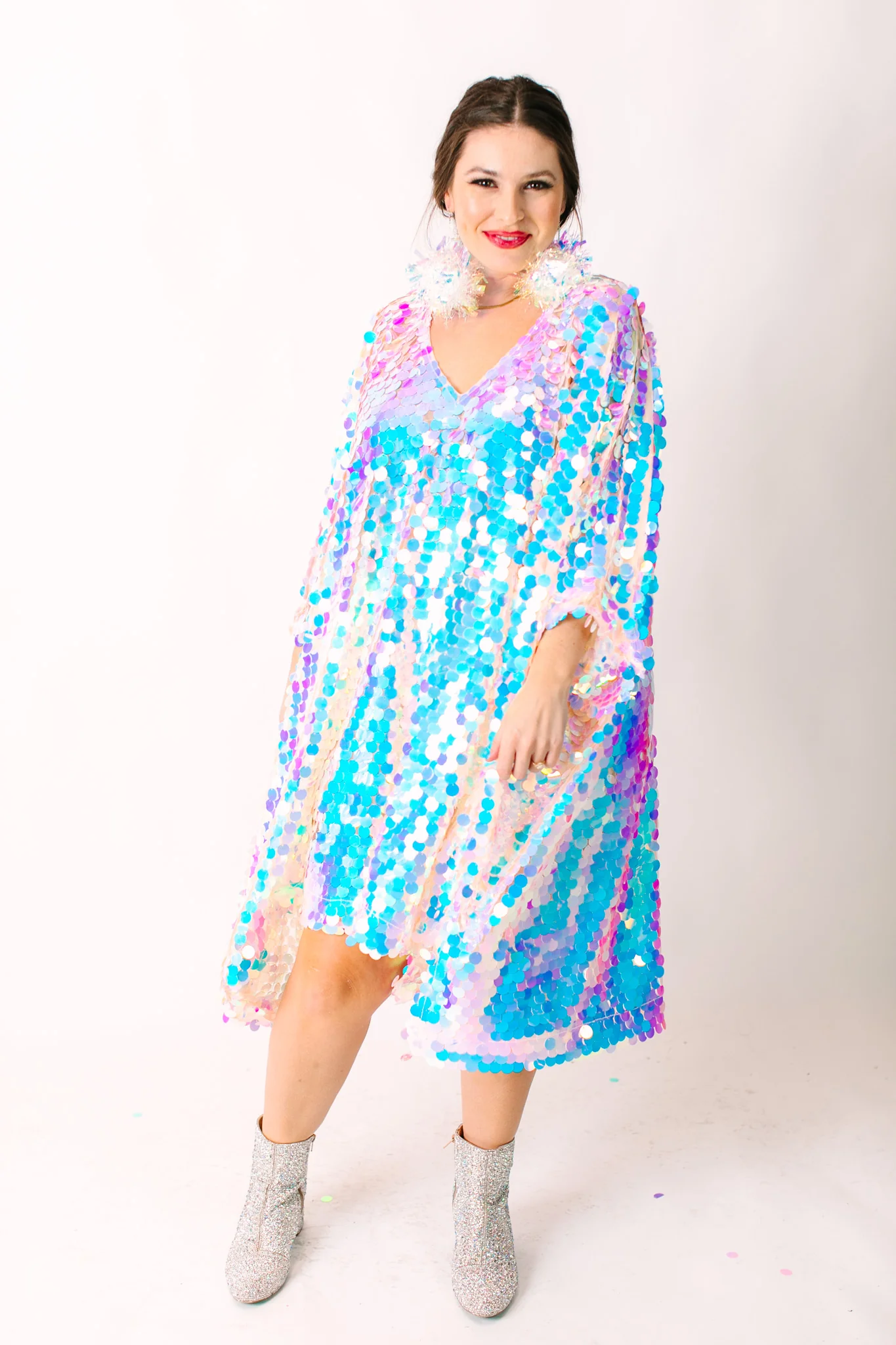 Iridescent Paillette Short Caftan - Image 9