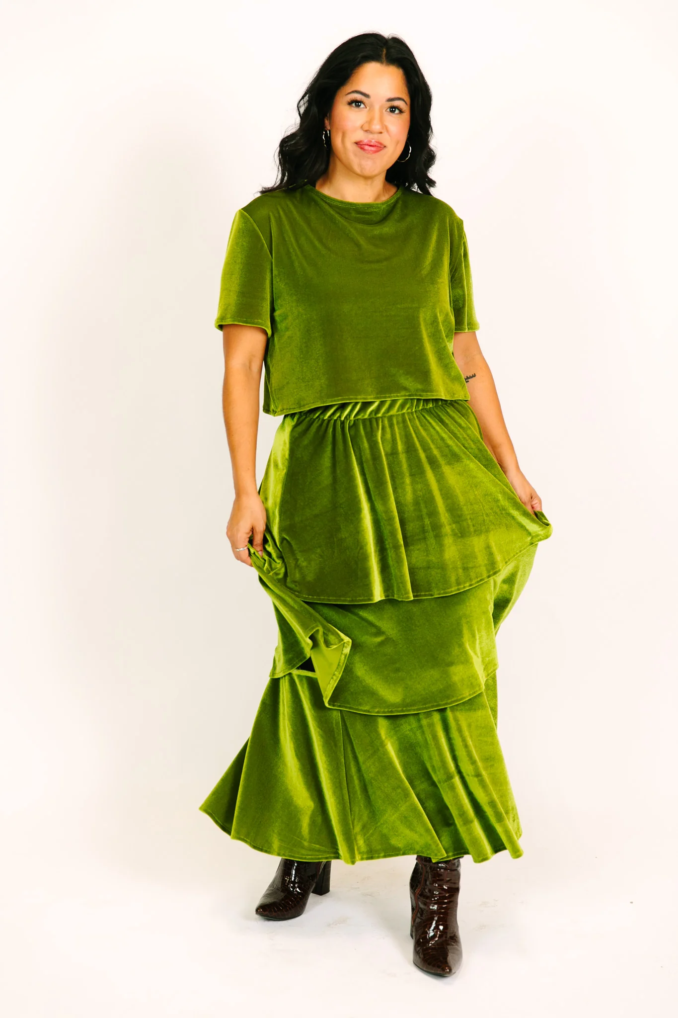 Olive 3-Tiered Velvet Skirt - Image 10