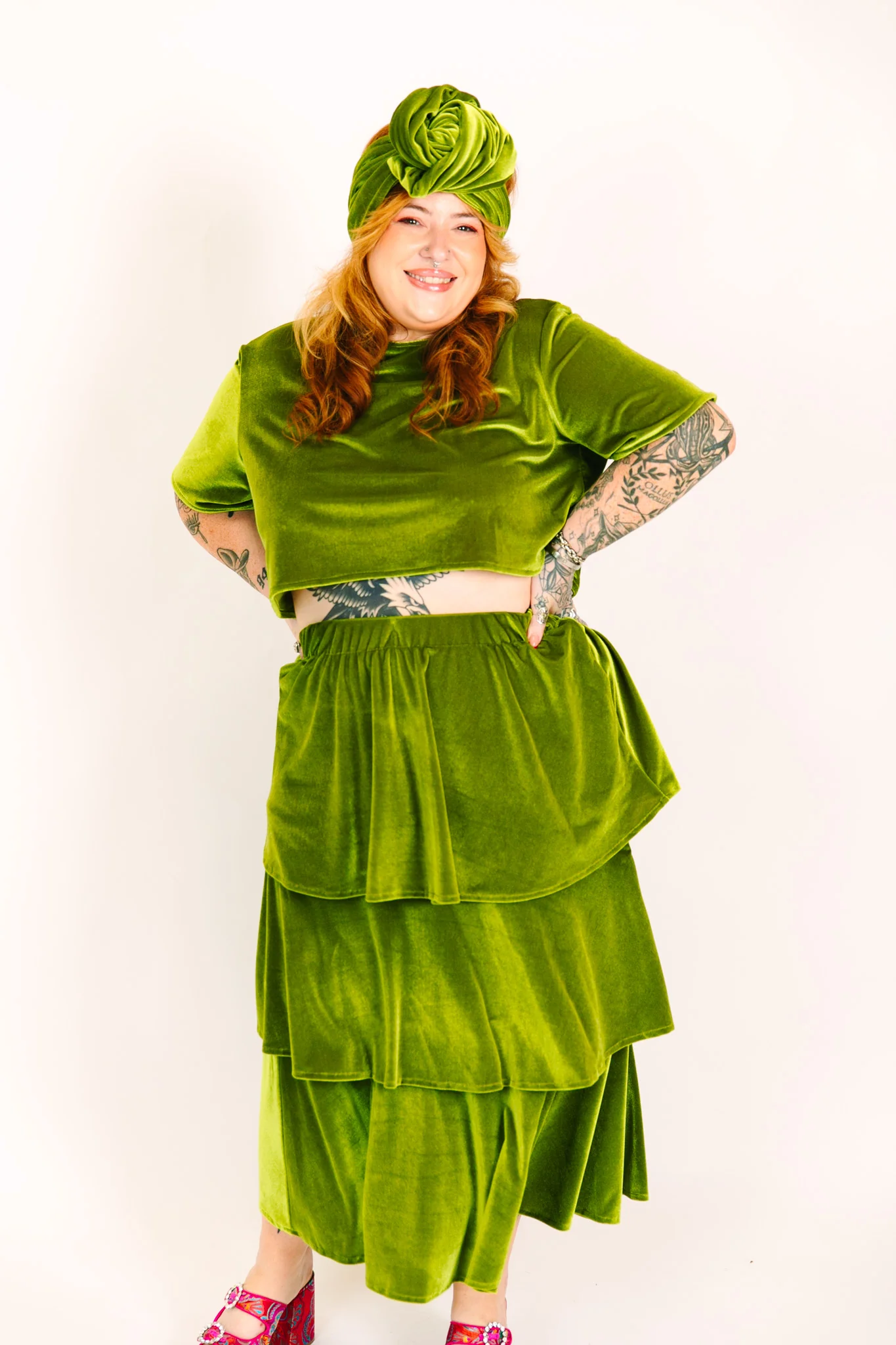 Olive 3-Tiered Velvet Skirt - Image 11
