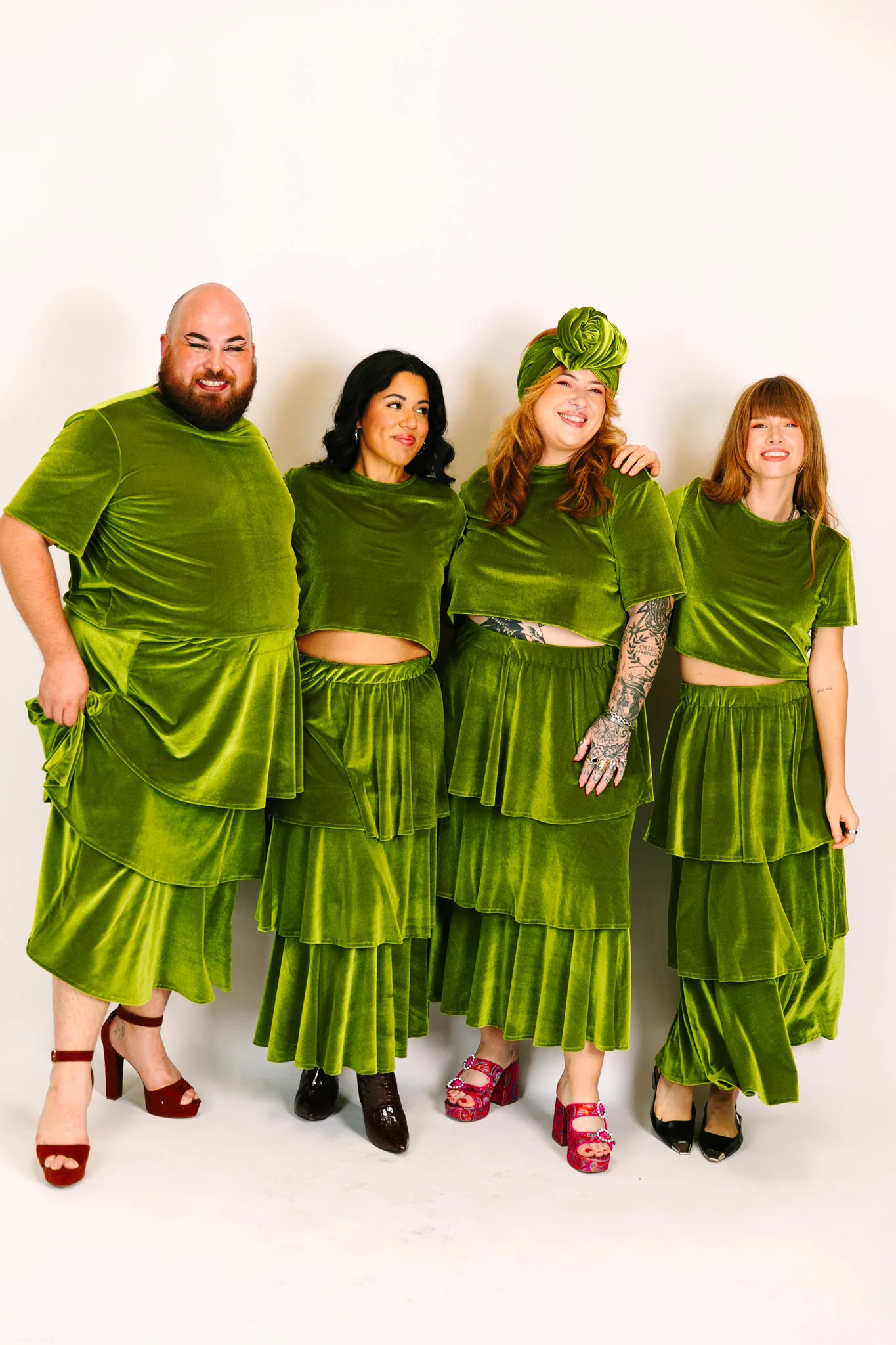 Olive 3-Tiered Velvet Skirt - Image 9