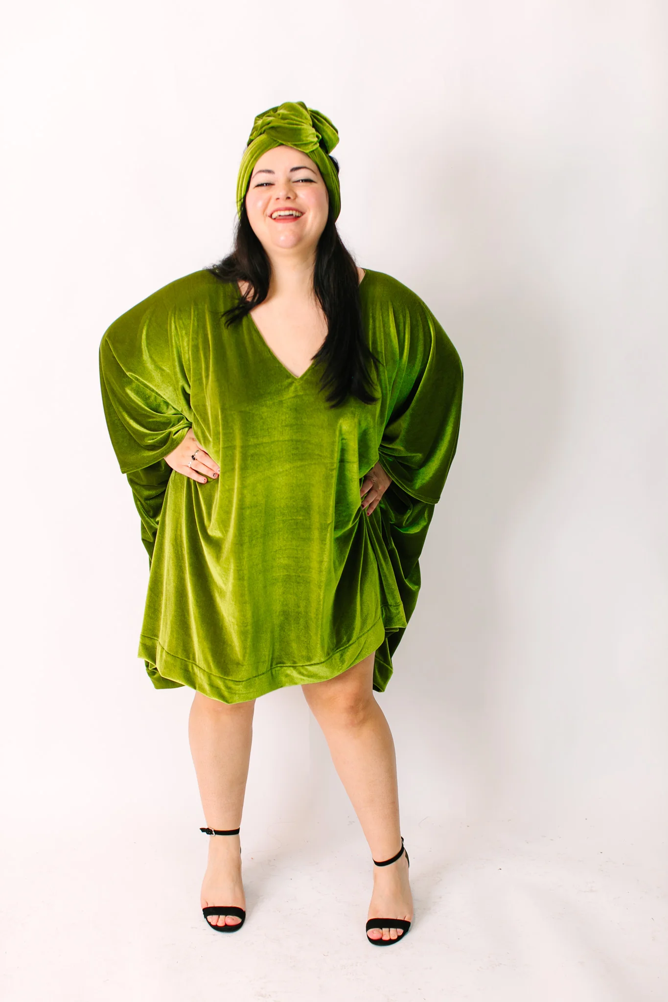 Olive Velvet Short Caftan - Image 8