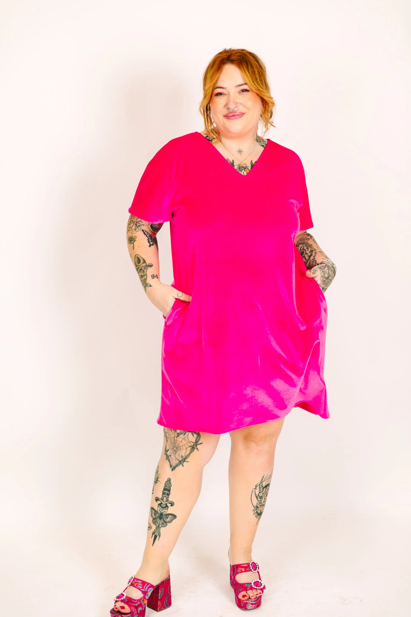 Pink Velvet V-Neck Dress - Image 4