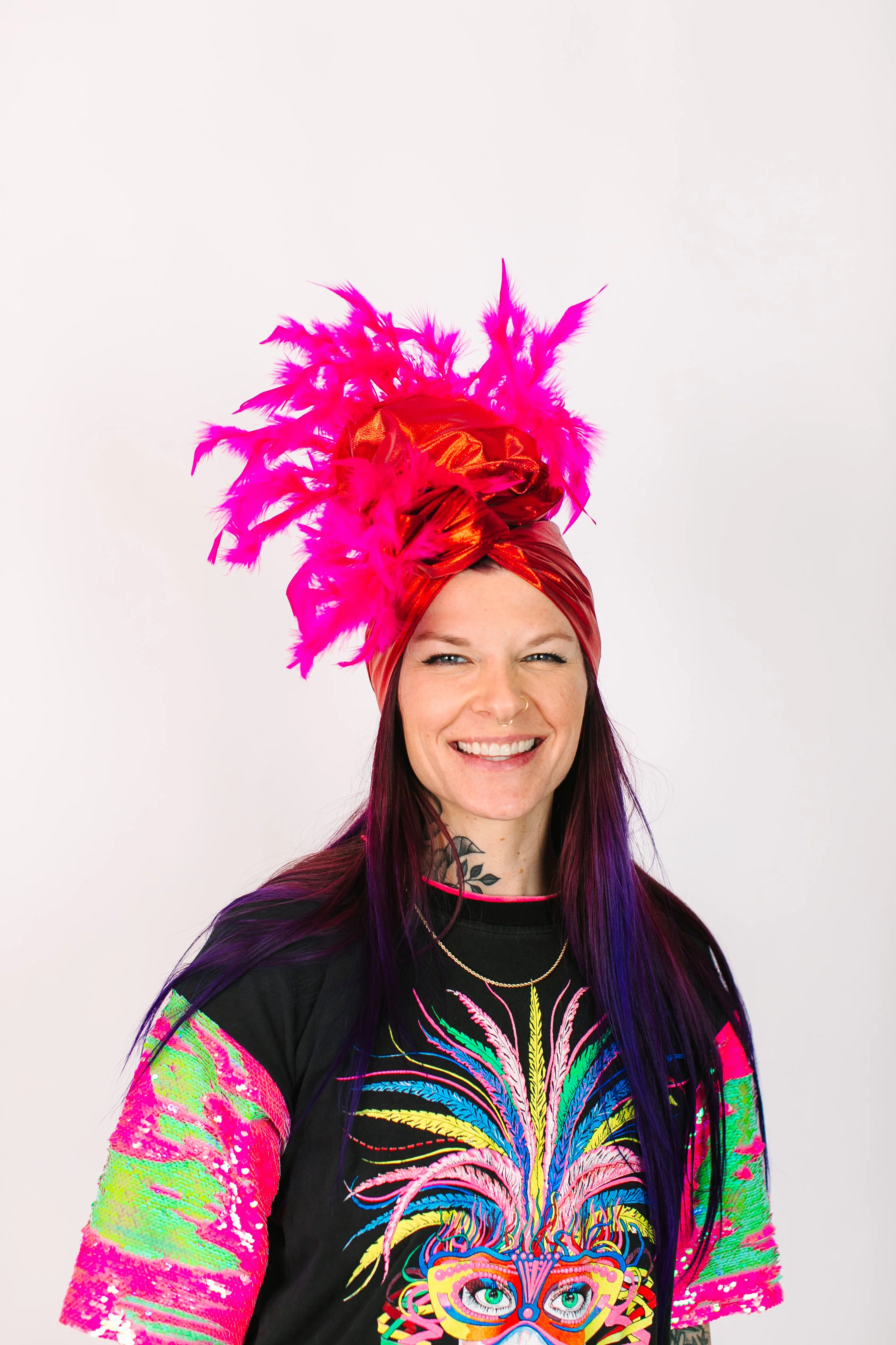 Red Lame With Pink Short Feathers - Image 5