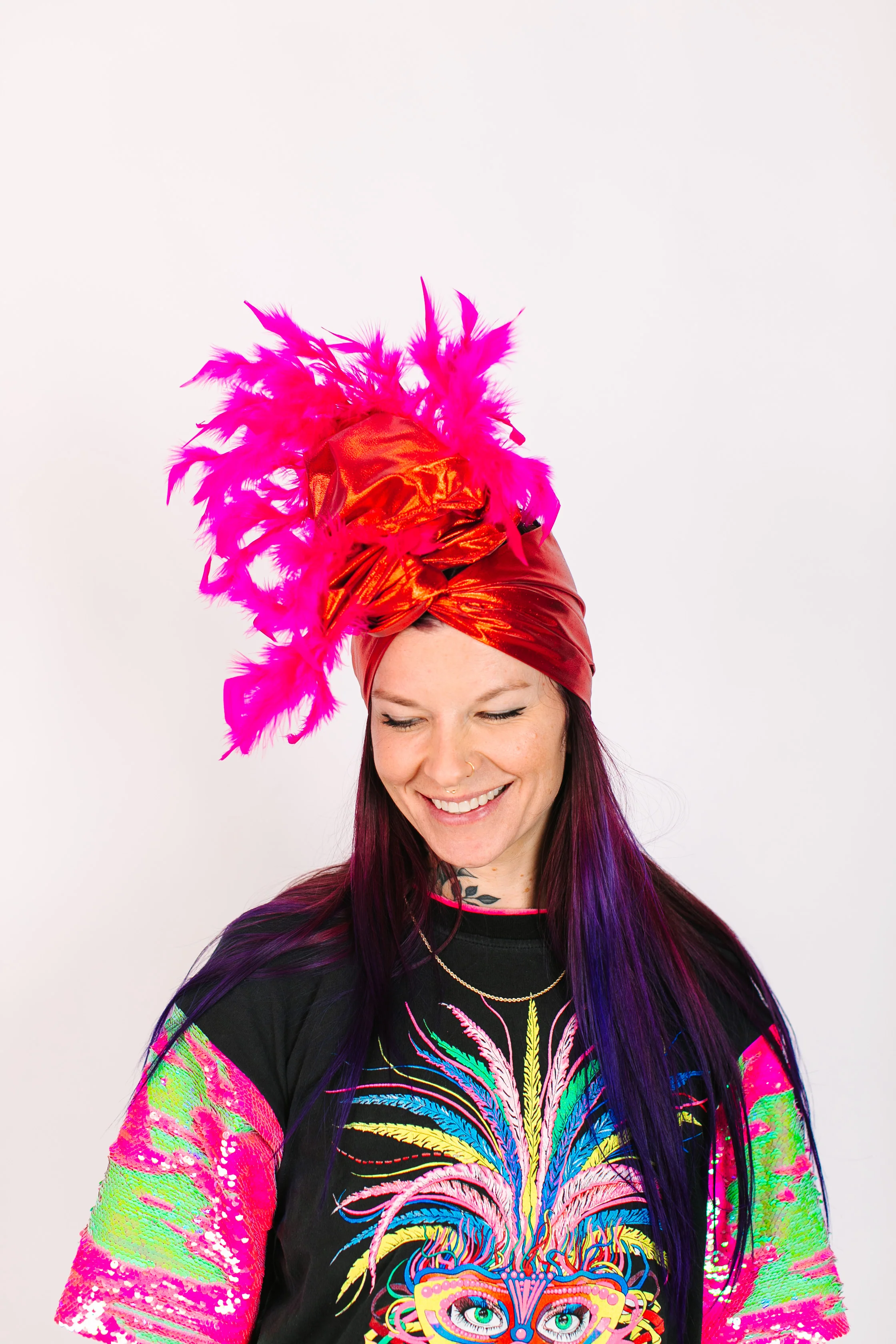 Red Lame With Pink Short Feathers - Image 6