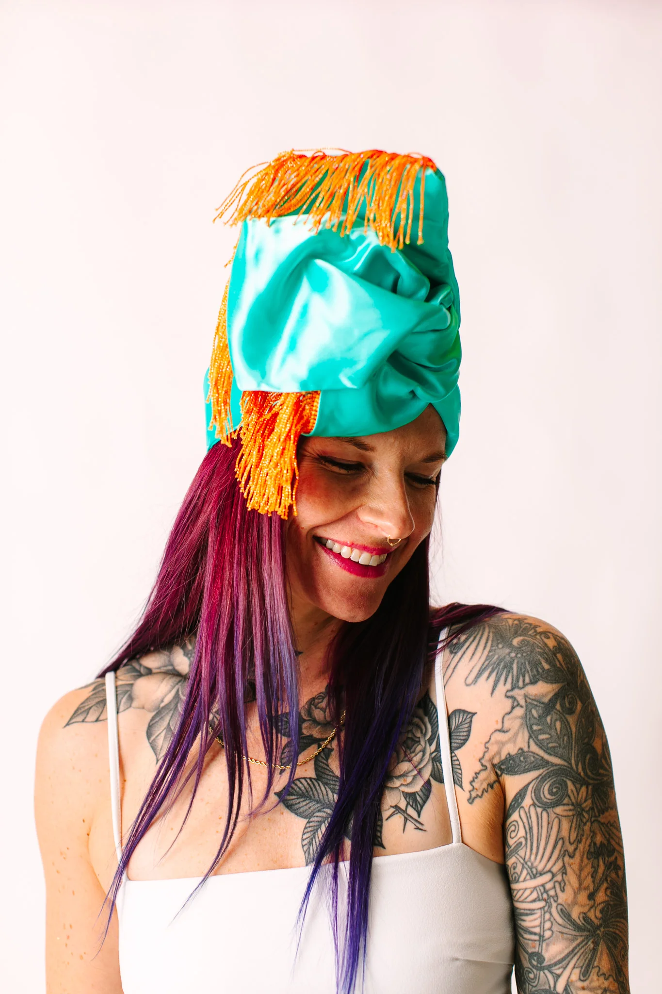 Showgirl Poly Tinsel Party Wrap - Image 6