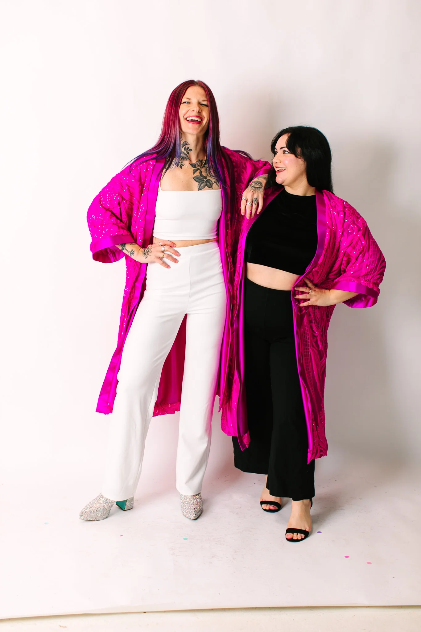 Vibrant Fuchsia Embroidered Duster - Image 10