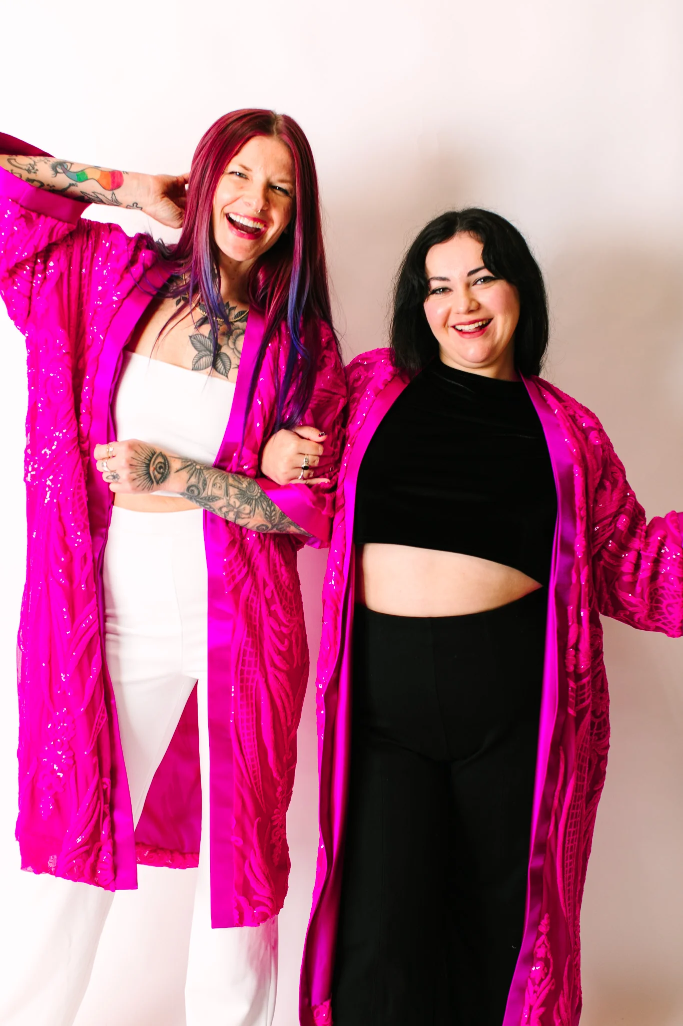 Vibrant Fuchsia Embroidered Duster - Image 4